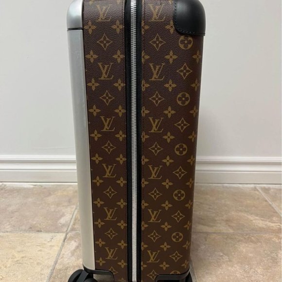 Louis Vuitton Horizon 55 Travel Bag - Picture 7 of 8